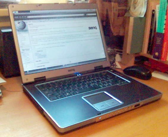 Źródło: http://commons.wikimedia.org/wiki/File:Benq_laptop.jpg