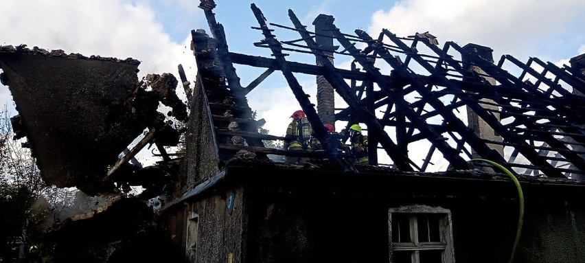 11 października w Węgorzy (gmina Osina) spłonał dom