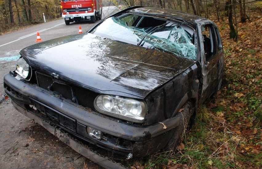 Wypadek na trasie Borzytuchom - Jutrzenka. Ranny pasażer trafił do szpitala