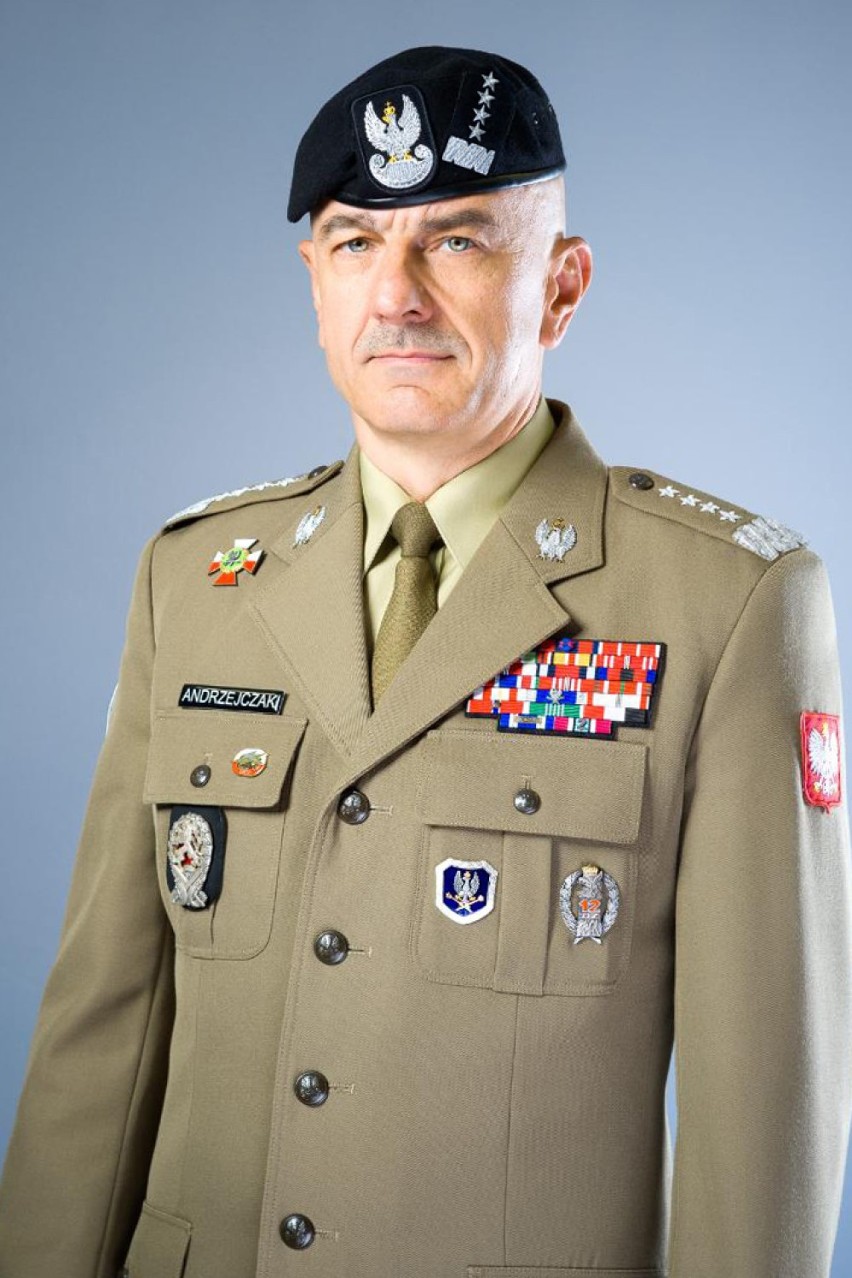 Świdniczanin kandydatem na szefa Komitetu Wojskowego NATO. Kim jest Rajmund Andrzejczak?