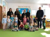 Mundurowe przedszkolaki. ZSP 1 w Radomsku wraca z profilaktyką bezpieczeństwa dla najmłodszych
