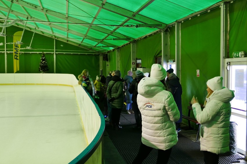 Zimowe miasteczko zawitało na lodowisko Centrum Sportu Wilanów