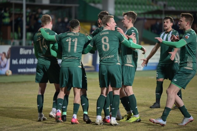 W ostatnim meczu Olimpia Grudziądz 2:1 pokonała Stal Rzeszów.