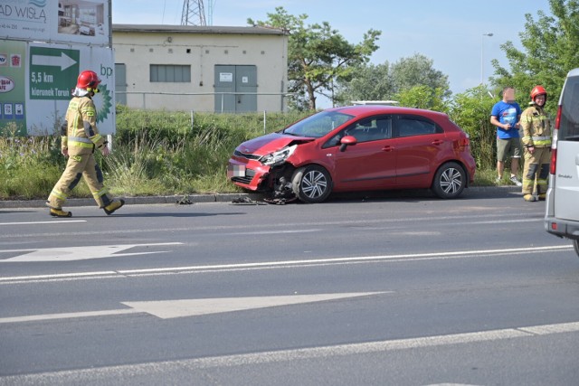 Kolizja trzech samochodów na ul. Gdyńskiej w Grudziądzu