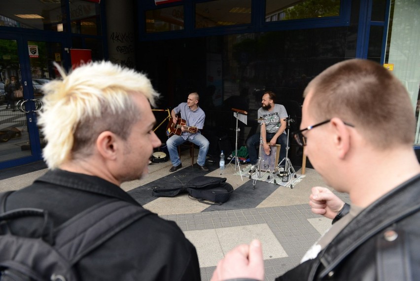 Kulturalna blokada ulicy Św. Marcin w Poznaniu