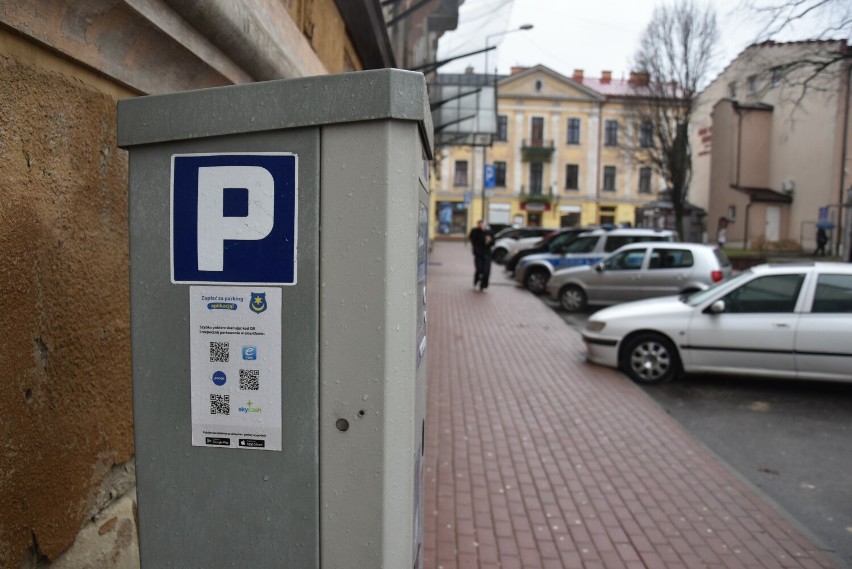 Wszystkie parkomaty w Tarnowie od 1 lutego, naliczają już...