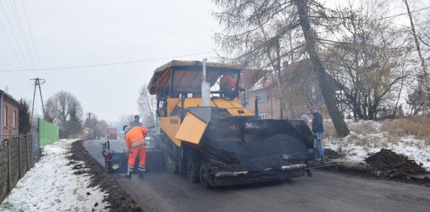 Trwa remont drogi na ul. Krańcowej w Radomsku. Utrudnienia