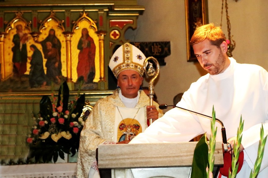 Biskup tarnowski Andrzej Jeż na odpuście u sądeckich jezuitów [ZDJĘCIA]