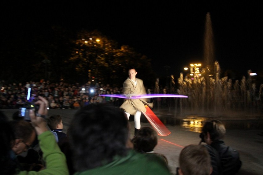 Star Force 2011 w Toruniu - pokaz walki na miecze świetlne [zdjęcia i film]