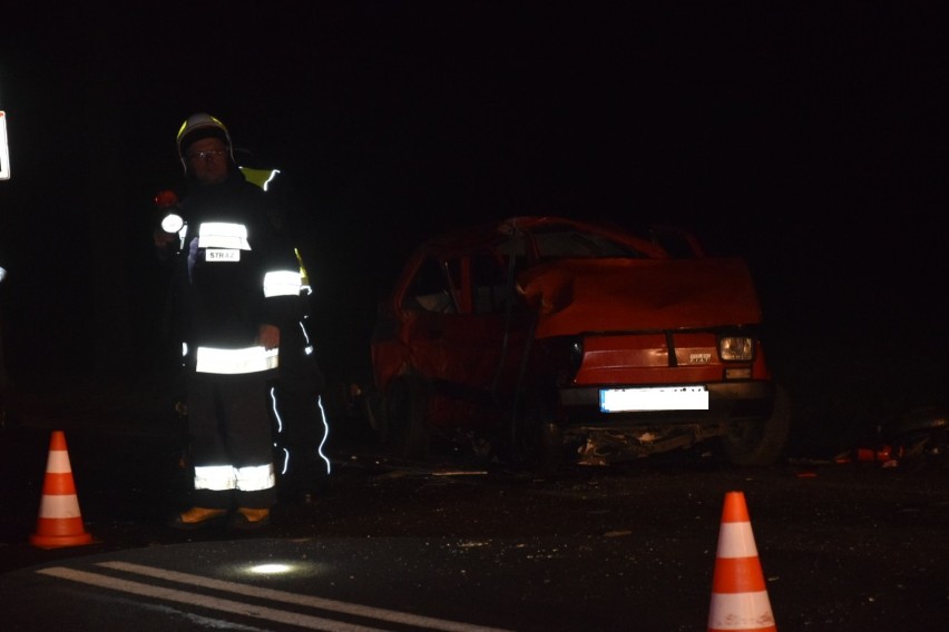 Groźny wypadek na drodze w Wałkowie (gm. Koźmin) - ZDJĘCIA