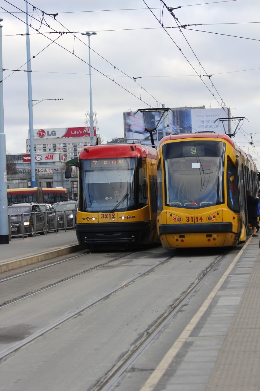 Modernizacja linii tramwajowych. Projekt obejmuje:...