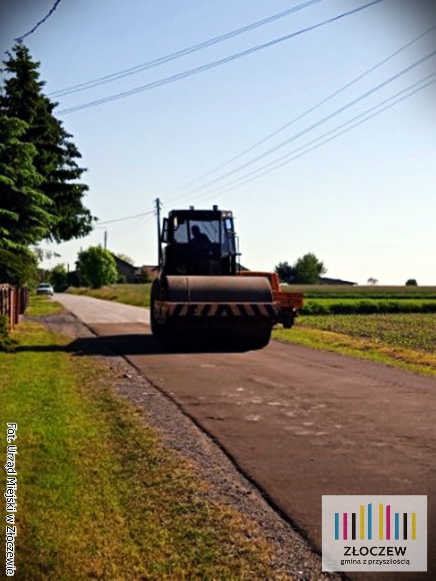 Nowy asfalt położono w dwóch miejscowościach w gminie Złoczew ZDJĘCIA