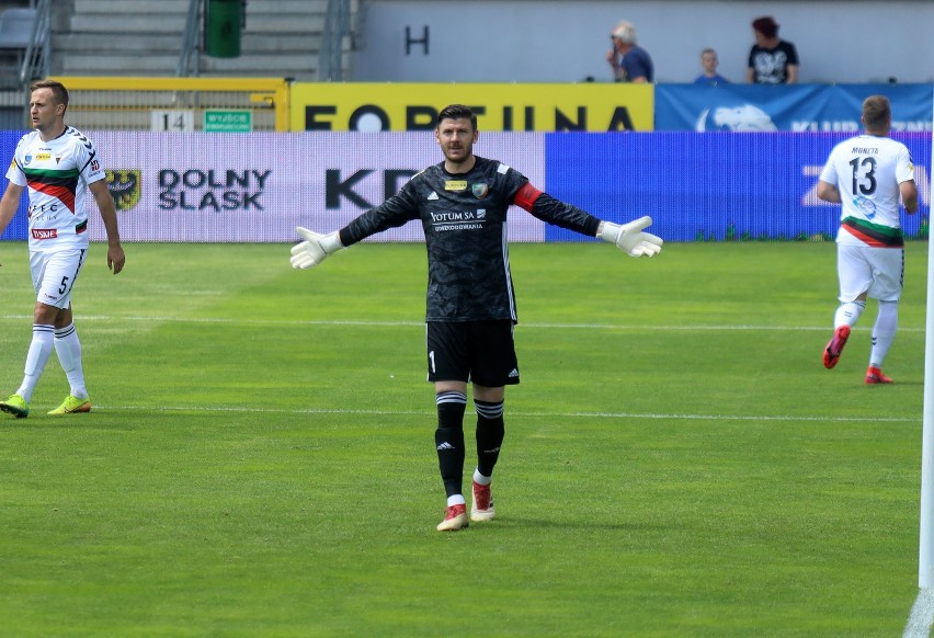 Miedź Legnica odebrała srogą lekcję od Radomiaka Radom. Ekstraklasa nie dla nas