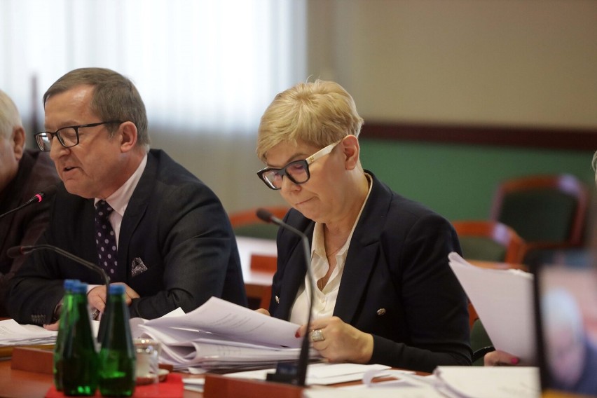 Legnica ma budżet na 2024 rok, dzisiaj na ostatniej sesji radni go przyjęli