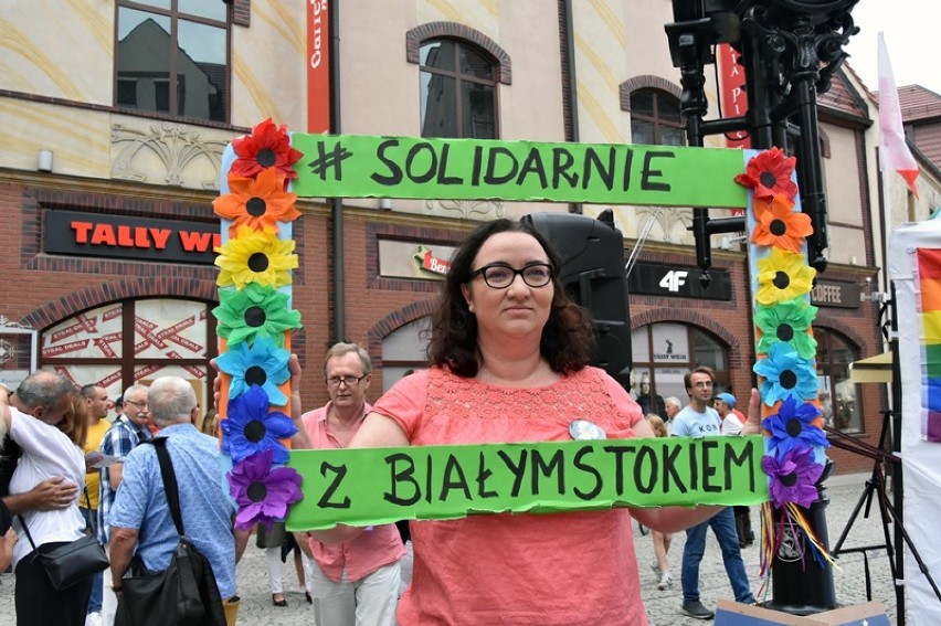 Protest przeciwko przemocy, Legnica solidarna z Białymstokiem [ZDJĘCIA]