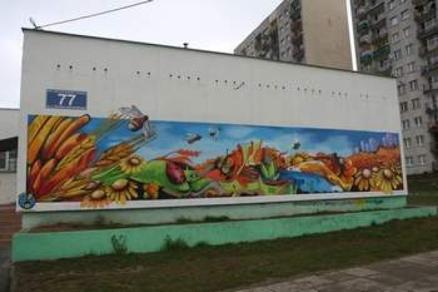 Jeden z kieleckich murali wykonany przez Stowarzyszenie "Pomaluj mój świat".