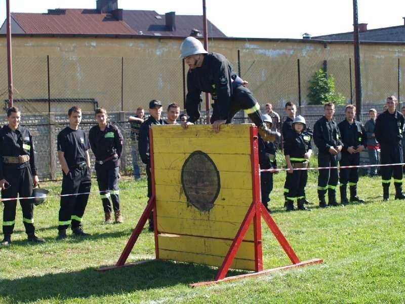 VIII Powiatowe Zawody Sportowo-Pożarnicze jednostek OSP...