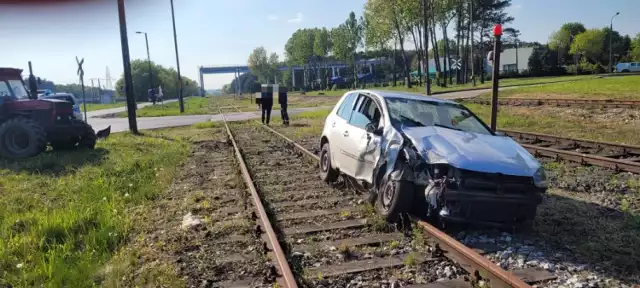 Niebezpieczne zdarzenie drogowe miało miejsce w miejscowości Rogowiec