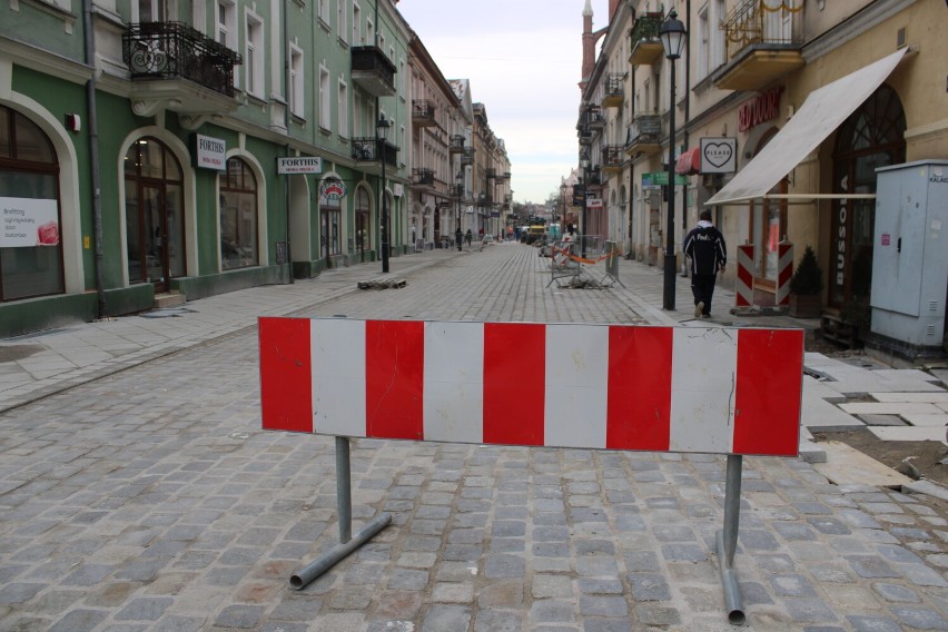 Remont ulicy Kanonickiej wciąż trwa. Prezydent uspokaja i prosi o cierpliwość