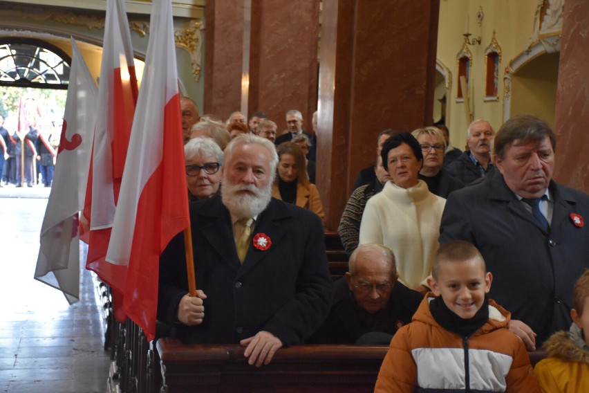 Święto Niepodległości w Pleszewie. Mieszkańcy modlili się za...
