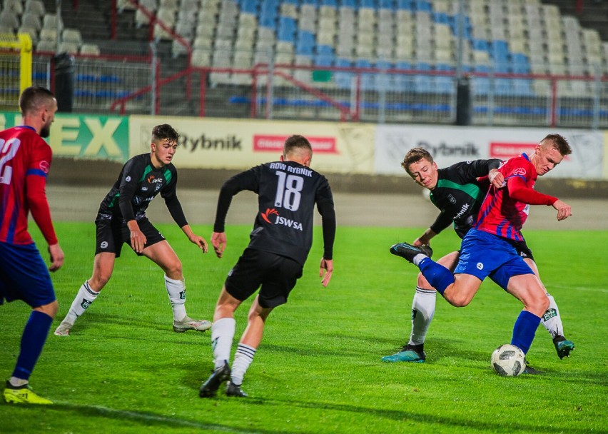 ROW Rybnik wygrał trzeci z rzędu mecz pucharowy z Odrą...