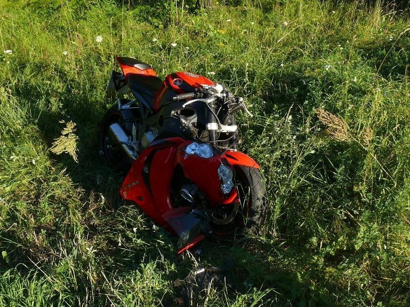 Wypadek motocyklisty w Porażynie [FOTO]