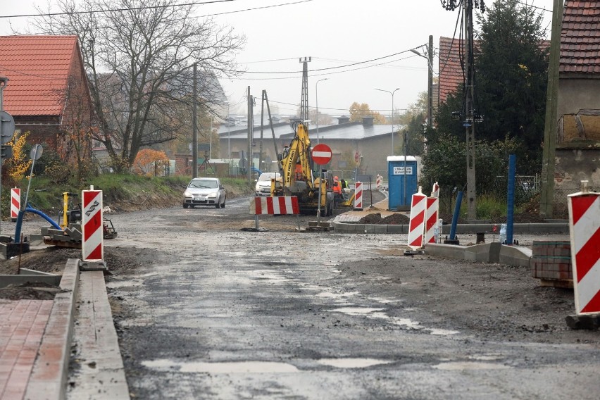 Trzeci etap remontu ulicy Szczytnickiej w Legnicy [ZDJĘCIA]