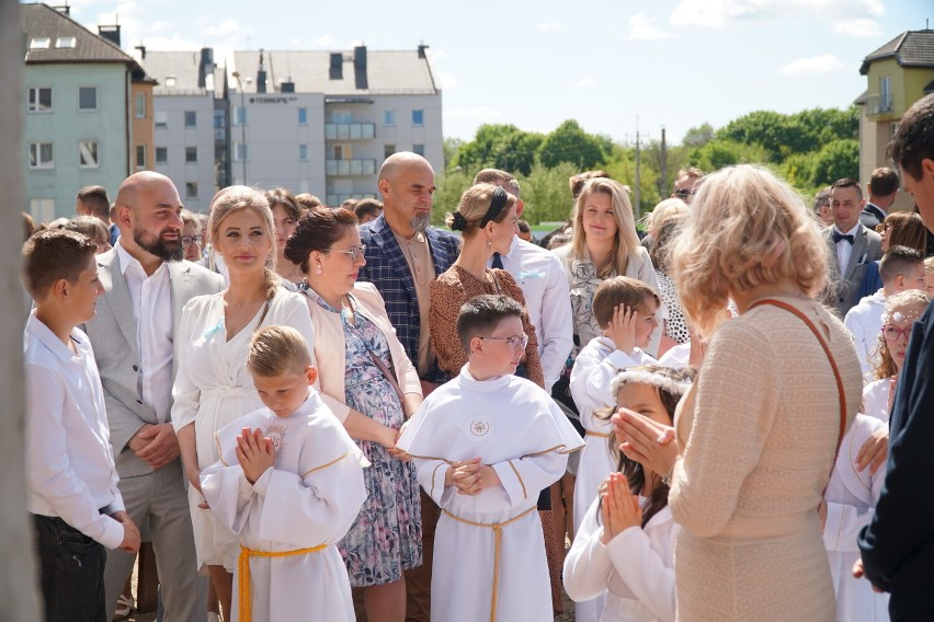 Pierwsza Komunia Św. w parafii pw. św. Rafała Kalinowskiego w Pile 