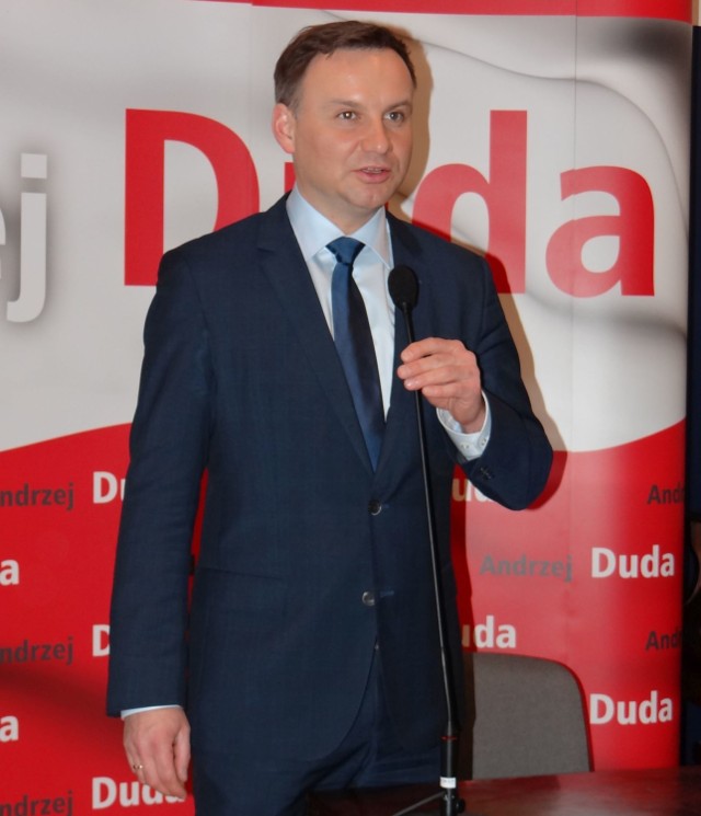 Andrzej Duda podczas wizyty w Wieluniu