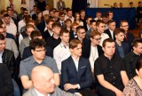 Zakończenie roku szkolnego maturzystów w ZSE-E w Radomsku (2022). ZDJĘCIA