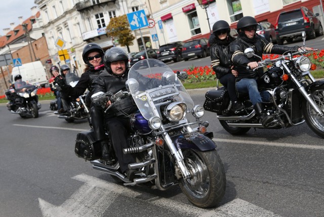 Rozpoczęcie sezonu motocyklowego i aut zabytkowych 2023 odbędzie się w Piotrkowie 16.04.203