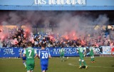 4-ligowe derby Dębicy pomiędzy Igloopolem a Wisłoką oglądał prawie tysiąc widzów [ZDJĘCIA KIBICE+POLICJA]