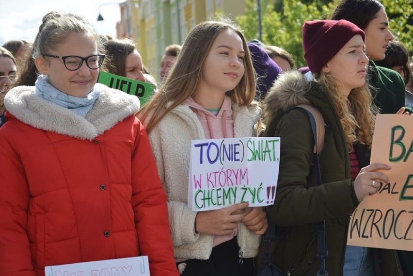 Strajk dla klimatu. Młodzież strajkuje w obronie przyrody