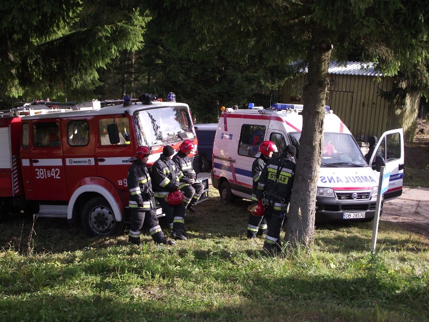 Boguszów-Gorce: Terroryści opanowali wyciąg kanapowy na Dzikowcu (zdjęcia i film)