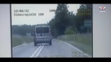 Powiat krasnostawski. Pijany kierowca busa uciekał przed policją. Mundurowi ruszyli w pościg [WIDEO]