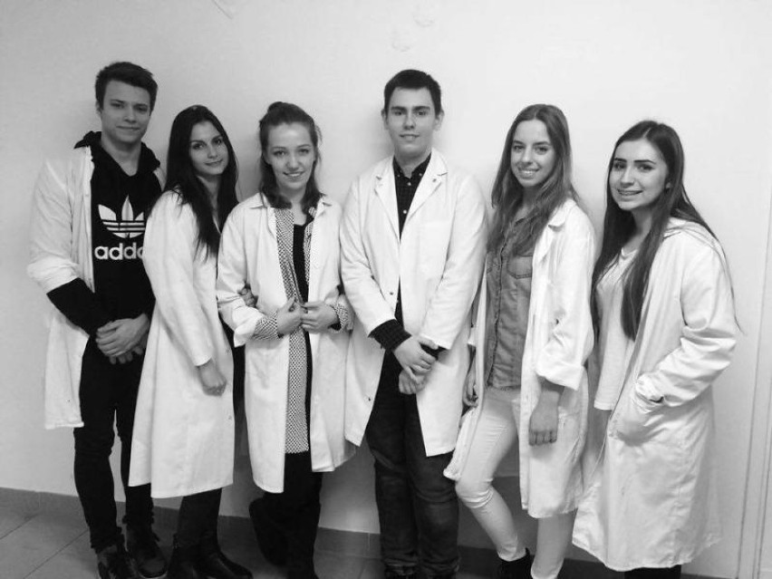Ostrowscy licealiści uczyli się w poznańskim szpitalu