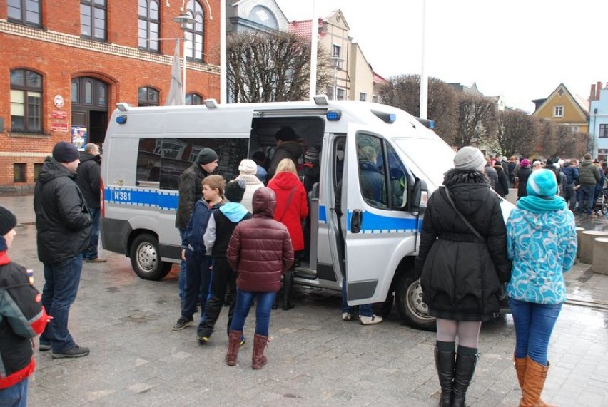 WOŚP Puck - policja zagrała z orkiestrą