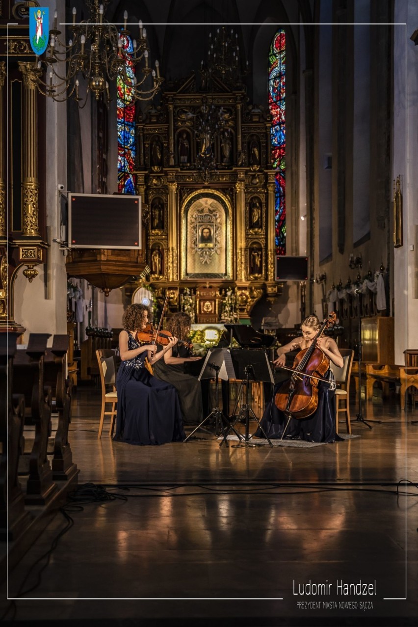 261. Koncert u Prezydenta w warunkach sanitarnych