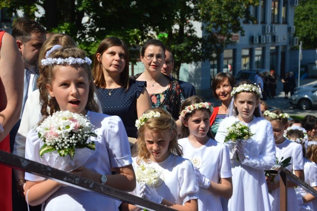 Pierwsza Komunia Święta w parafii NSJ w Piotrkowie 28.06.2020