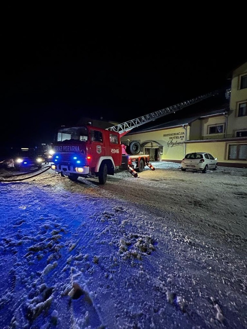 Nocny pożar restauracji w Namysłowie - 20.12.2022r.
