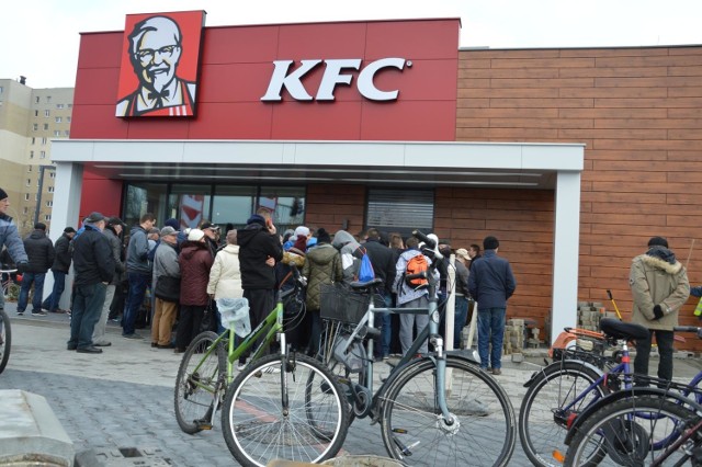 28 listopada 2018 r. KFC zorganizuje akcję promocyjną w całej Polsce.


Flesz - takie są obecnie ceny pali w naszym kraju.

