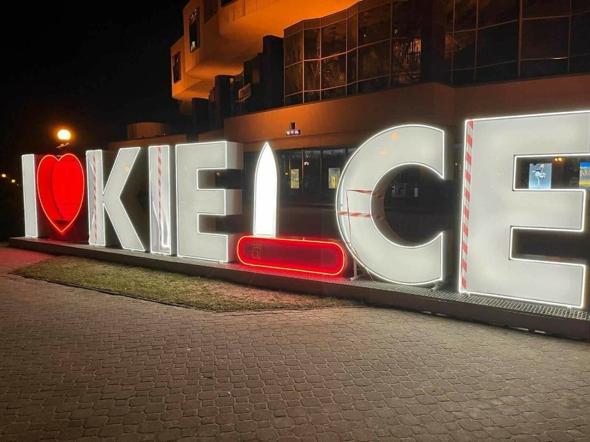 Napis I love Kielce został uszkodzony 11 lutego, straty...