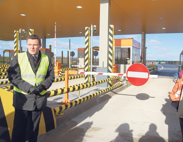 Miesięcznie na autostradzie wymieniamy kilkaset metrów barierek - mówi Piotr Rotter z Intertoll Polska - operator A1