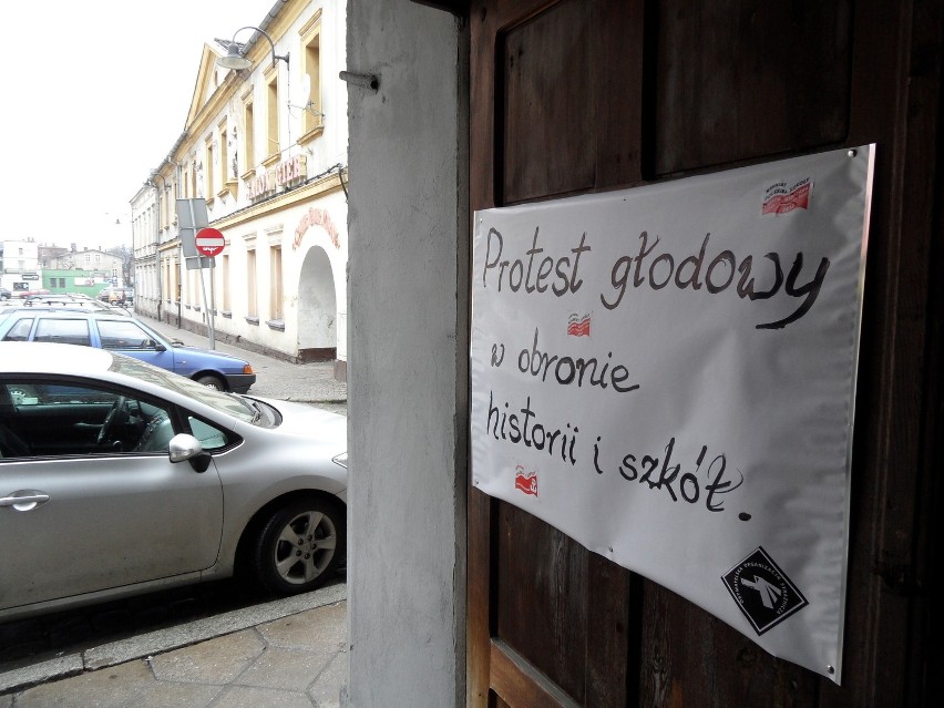 Protest podjęli działacze pierwszej podziemnej...