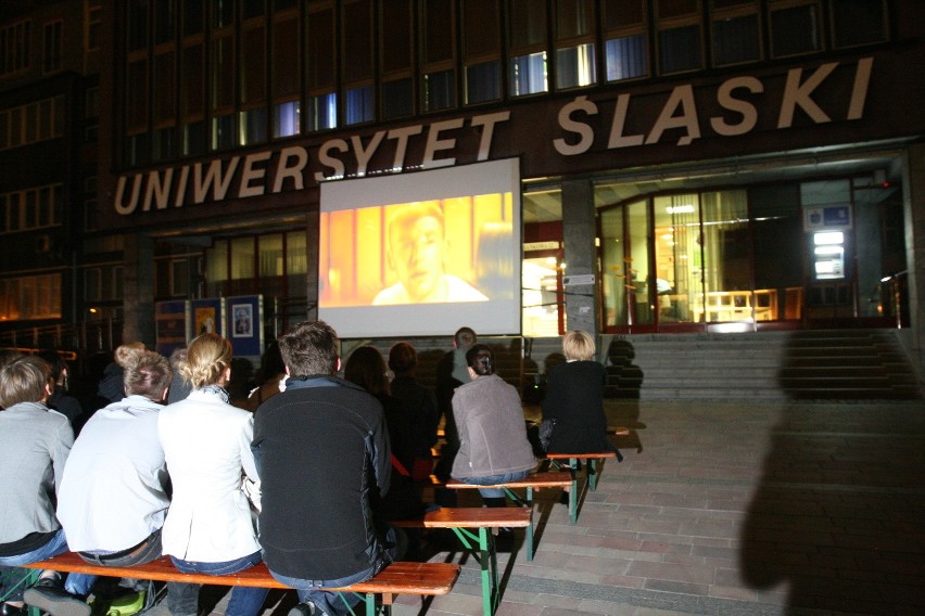 Kino pod chmurką tym razem na Bankowej w Katowicach