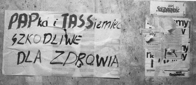 Przez ponad rok, do 31 grudnia 1982 roku, gdy został...