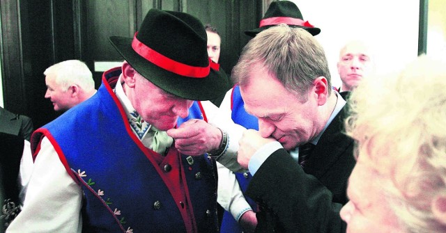 W 2003 roku wicemistrzem Polski podczas zawodów w Chmielnie został Kaszuba -  ówczesny wicemarszałek, a dzisiejszy premier Donald Tusk