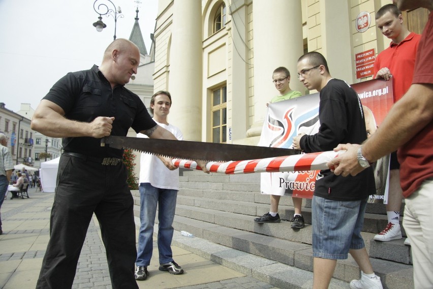 Wybory: Nowa Prawica chce otworzyć granice na Wschodzie