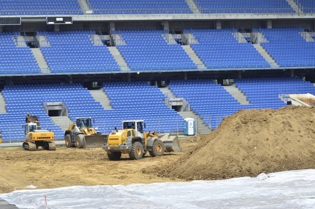 Na Stadionie Miejskim w Poznaniu trwają przygotowania do Red Bull X-Fighters.