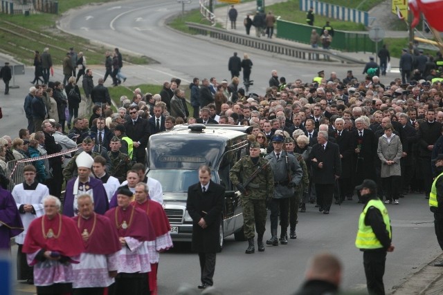 Uroczystości pogrzebowe po katastrofie smoleńskiej